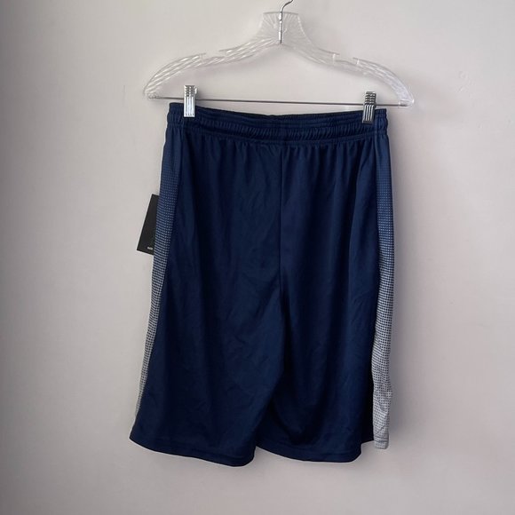 Real Essential Shorts - Picture 4 of 6